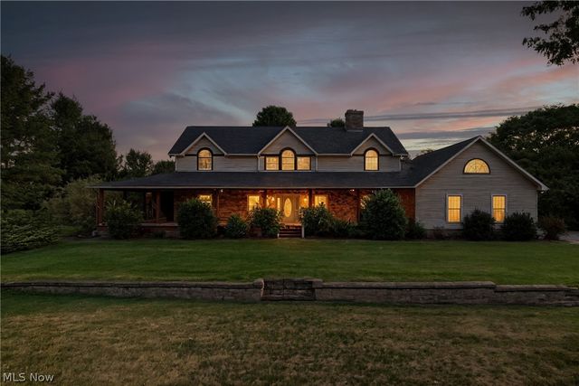 4114 S Raccoon Road, Canfield, OH 44406