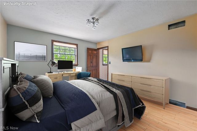 4114 S Raccoon Road, Canfield, OH 44406