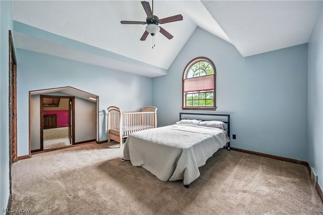 4114 S Raccoon Road, Canfield, OH 44406