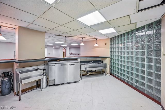 4114 S Raccoon Road, Canfield, OH 44406