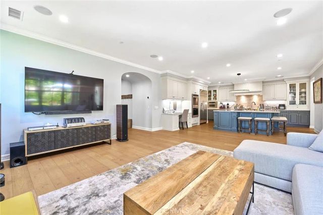 57 Statuary, Irvine, CA 92620