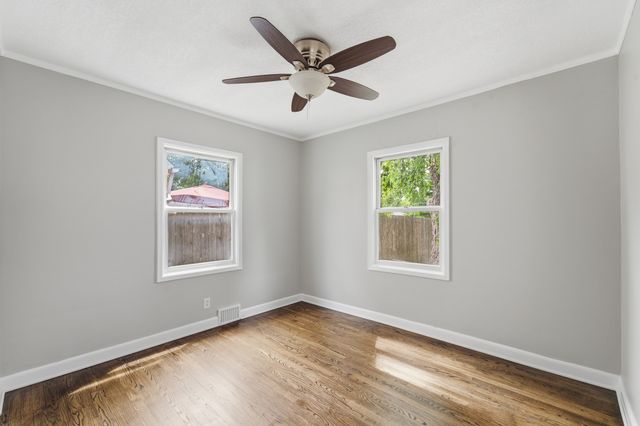1116 57th Street, Des Moines, IA 50311