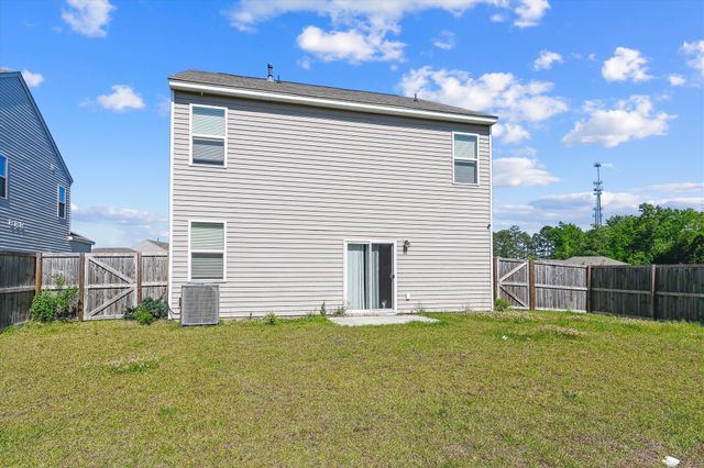 136 Pontoria Drive, Summerville, SC 29483