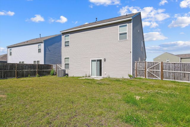 136 Pontoria Drive, Summerville, SC 29483