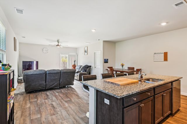 136 Pontoria Drive, Summerville, SC 29483