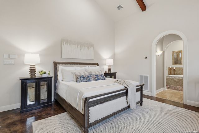 18633 Shadow Canyon, Helotes, TX 78023