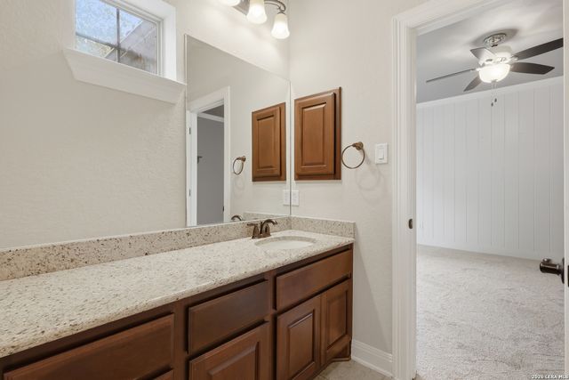 18633 Shadow Canyon, Helotes, TX 78023