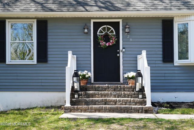 325 18th Avenue, Brick, NJ 08724