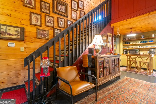 24 Wolf Howl Trail, Sautee Nacoochee, GA 30571