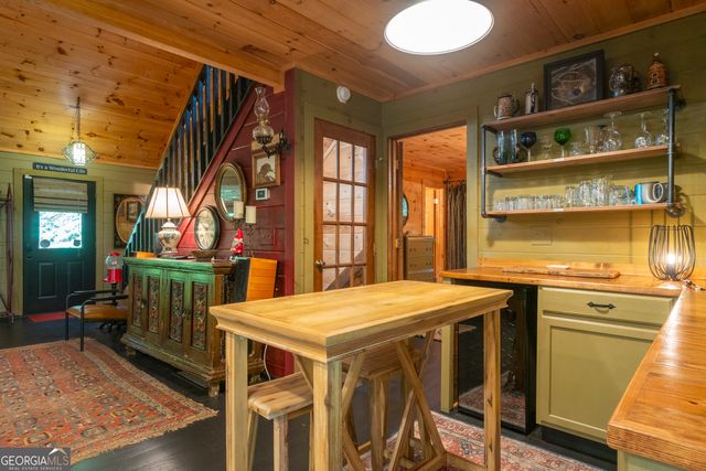 24 Wolf Howl Trail, Sautee Nacoochee, GA 30571