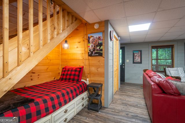 24 Wolf Howl Trail, Sautee Nacoochee, GA 30571