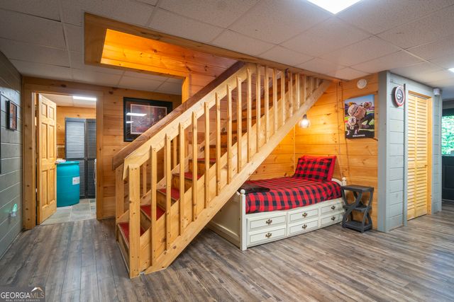 24 Wolf Howl Trail, Sautee Nacoochee, GA 30571