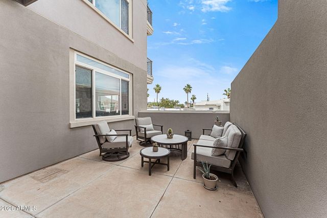3801 N GOLDWATER Boulevard 204, Scottsdale, AZ 85251
