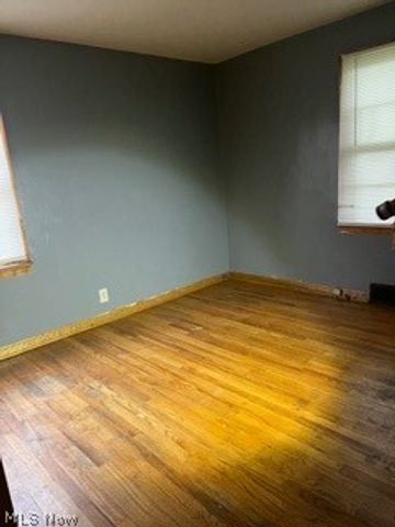 902 Alameda Avenue, Youngstown, OH 44510