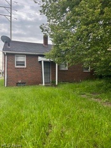 902 Alameda Avenue, Youngstown, OH 44510