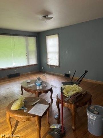 902 Alameda Avenue, Youngstown, OH 44510