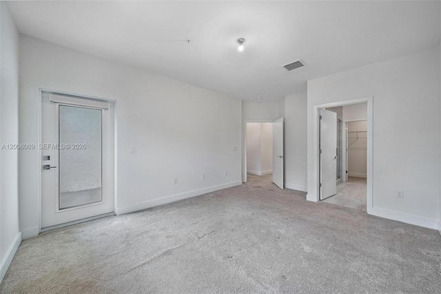 4416 NW 9th St, Plantation, FL 33317
