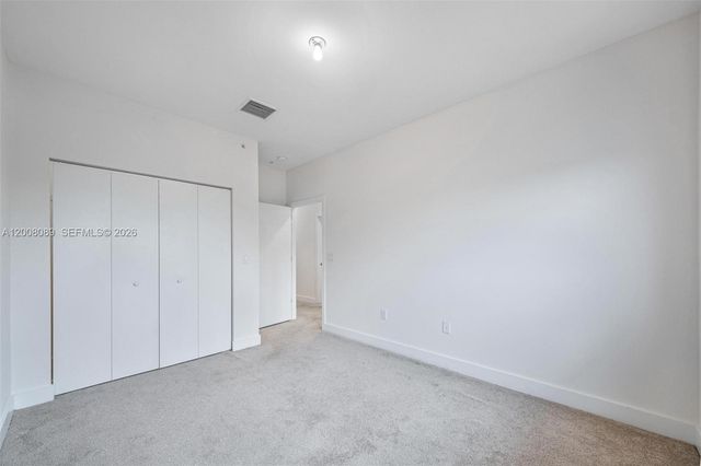 4416 NW 9th St, Plantation, FL 33317