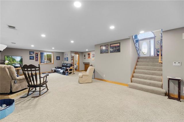 1414 N 151 Terrace, Basehor, KS 66007