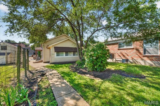 6118 Vermont Avenue, St Louis, MO 63111