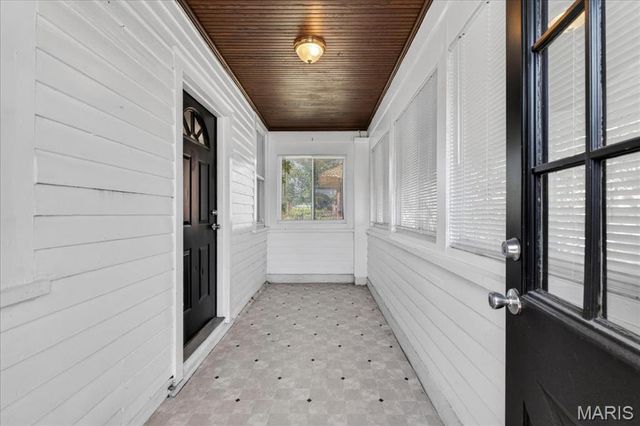 6118 Vermont Avenue, St Louis, MO 63111