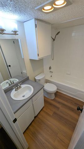2018 W Rundberg LN 11C, Austin, TX 78758