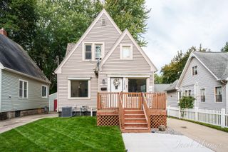 1313 N Jenison Avenue, Lansing City, MI 48915