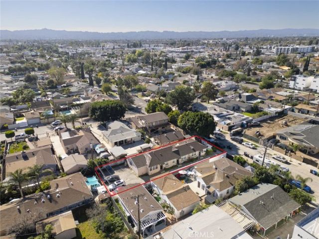 6614 Camellia Avenue, North Hollywood, CA 91606