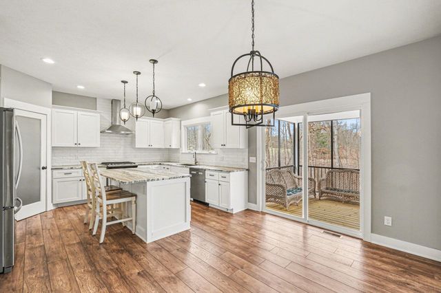 13225 Ducheny Drive, Gowen, MI 49326