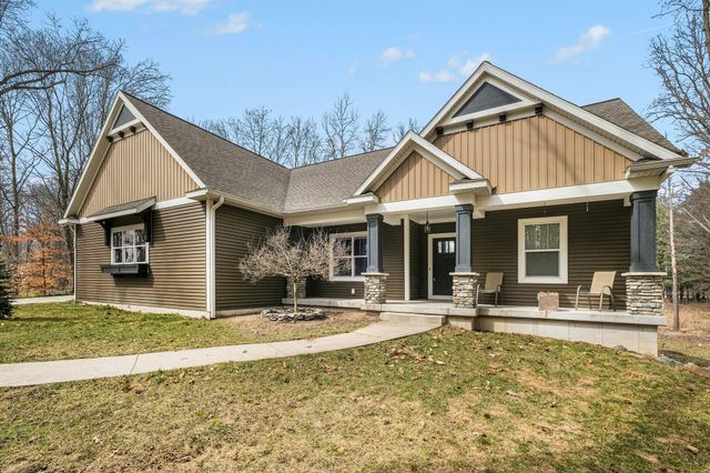 13225 Ducheny Drive, Gowen, MI 49326