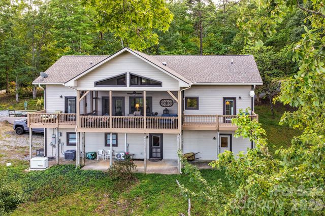 190 Tanglewood Trail, Lake Lure, NC 28746