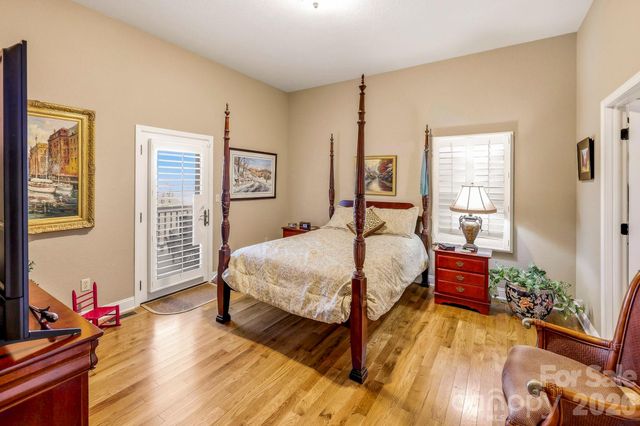 190 Tanglewood Trail, Lake Lure, NC 28746