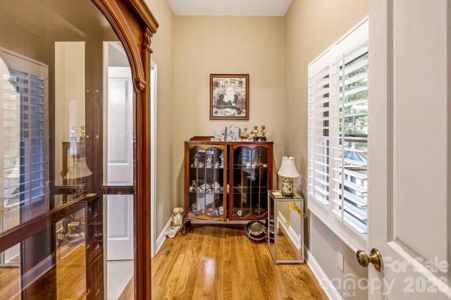 190 Tanglewood Trail, Lake Lure, NC 28746