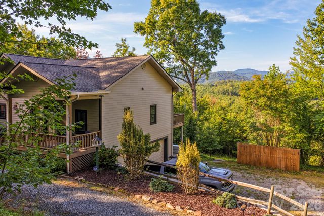 190 Tanglewood Trail, Lake Lure, NC 28746