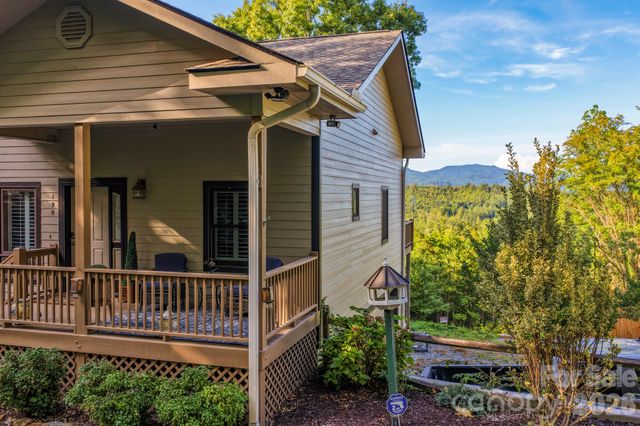 190 Tanglewood Trail, Lake Lure, NC 28746