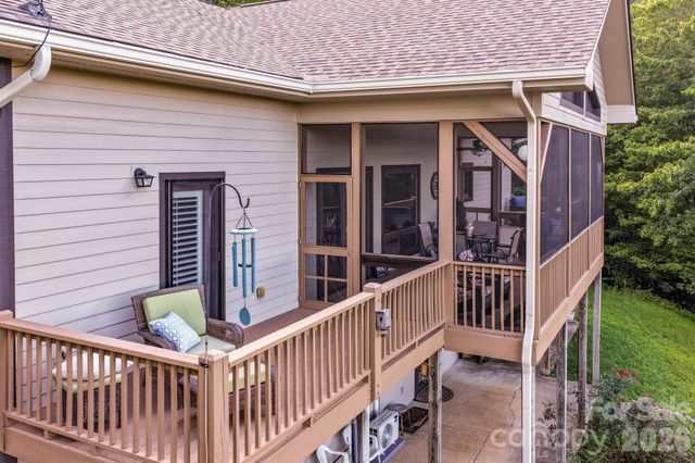 190 Tanglewood Trail, Lake Lure, NC 28746