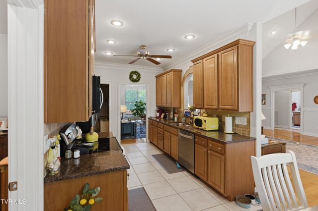 503 Sweetgrass Lane, Jonesborough, TN 37659