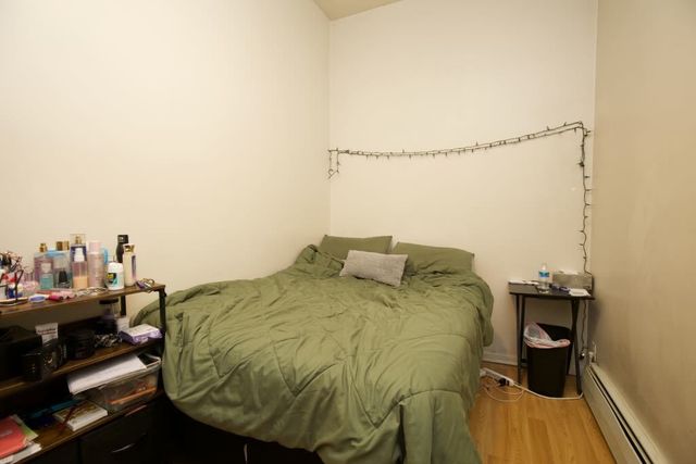 1473 W Erie Street 1F, Chicago, IL 60642