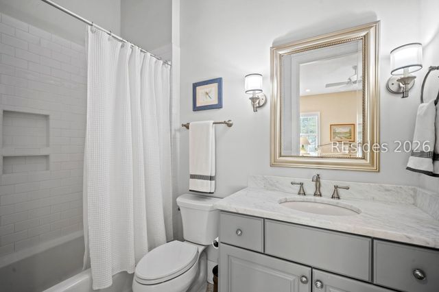 66 Heyward Point Rd, Okatie, SC 29909