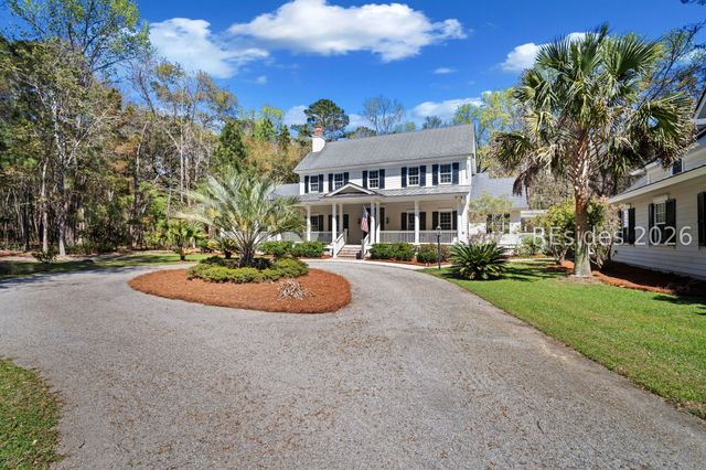 66 Heyward Point Rd, Okatie, SC 29909