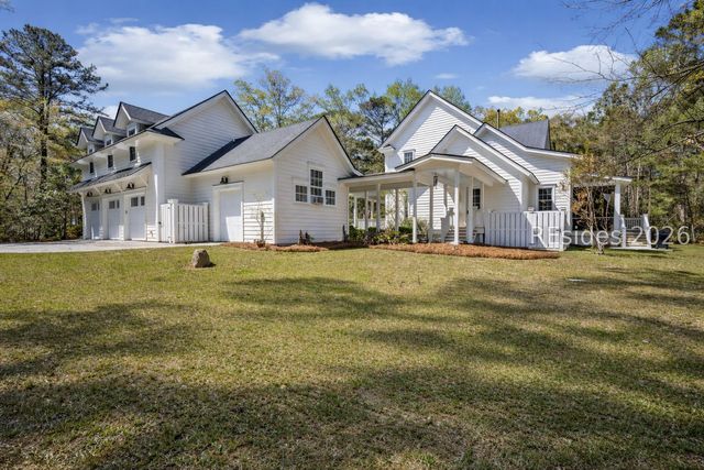66 Heyward Point Rd, Okatie, SC 29909