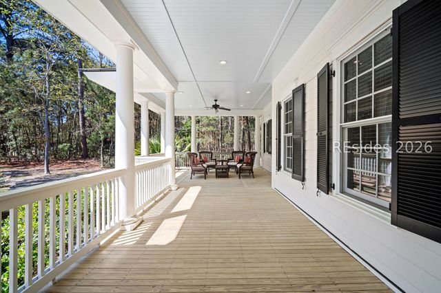 66 Heyward Point Rd, Okatie, SC 29909