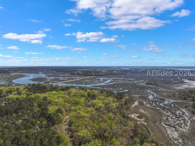 66 Heyward Point Rd, Okatie, SC 29909