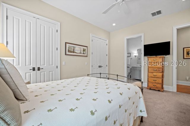 66 Heyward Point Rd, Okatie, SC 29909