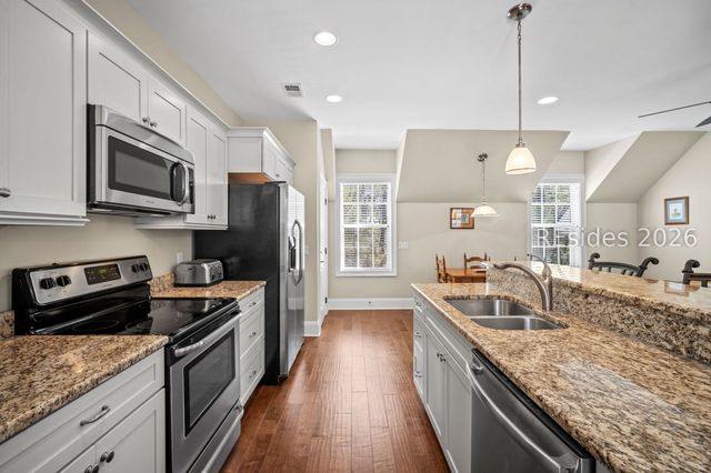 66 Heyward Point Rd, Okatie, SC 29909