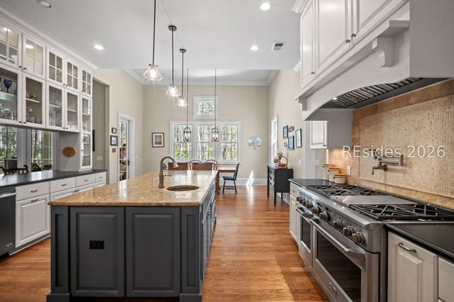 66 Heyward Point Rd, Okatie, SC 29909