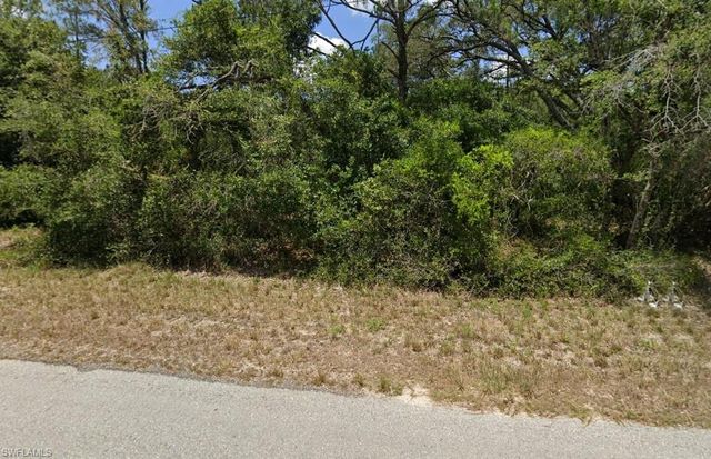 1911 Jefferson AVE, Lehigh Acres, FL 33972