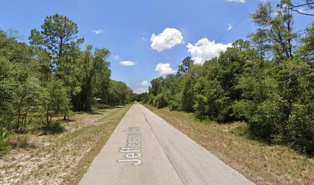 1911 Jefferson AVE, Lehigh Acres, FL 33972