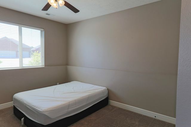 4671 E Hidden Oak Place, Springfield, MO 65802
