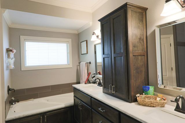 4671 E Hidden Oak Place, Springfield, MO 65802